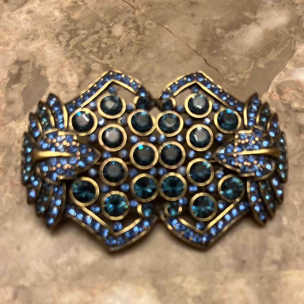 Heidi Daus Swarovski crystal brooch